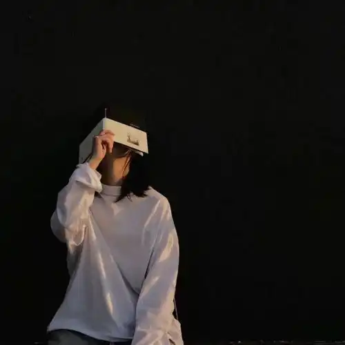 有什么网抑云文案特别让人有感触
