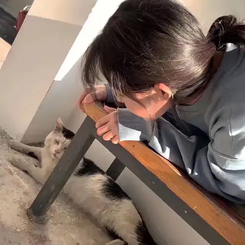 0515美女头像还会有无数个夏天可我们不会再见了

