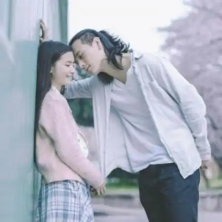 低调秀恩爱情侣头像真人,秀恩爱是你们的资本
