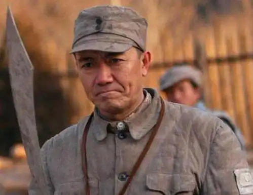 亮剑男主李云龙客串群演土匪杀魏大勇只因剧组群演少
