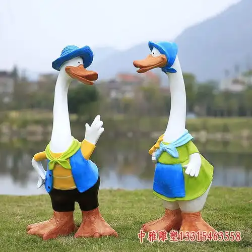 玻璃钢卡通鸭子雕塑江苏玻璃钢雕塑鸭子厂
