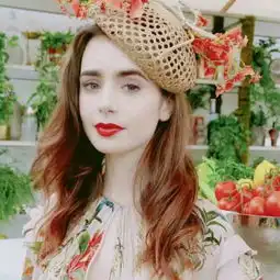 唯美碎花裙欧美女头同一人9张御姐范头像
