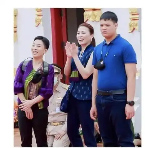 泰国国王又有新欢68岁即将再做爸爸,儿子提帮功阴影大
