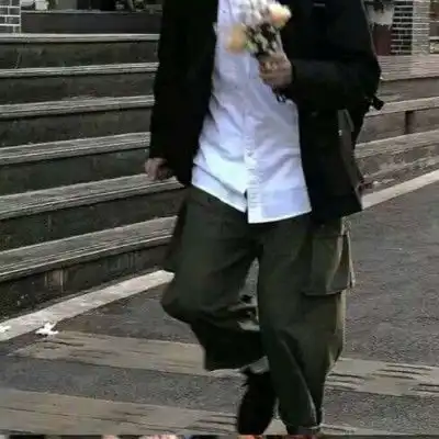 专属情头实际上有些感情只有你在遗憾,情头也只有你还没换
