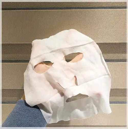 女明星带货的面膜会烂脸第1款就踩雷了