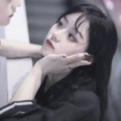 白灏宇情侣头像真人唯美花已情侣头像我要个性网
