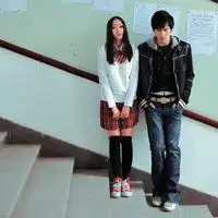 情侣头像一左一右背影唯美清纯微信头像图片大全
