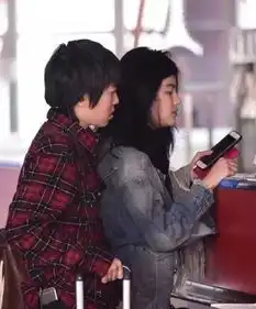 窦靖童性向又成悬案,可她的爱恨情仇到底跟我们有什么关系呢
