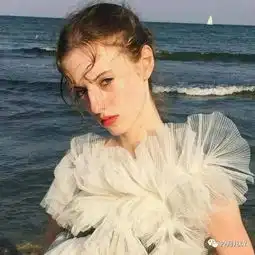男生女生的第一次发生在多少岁最合适
