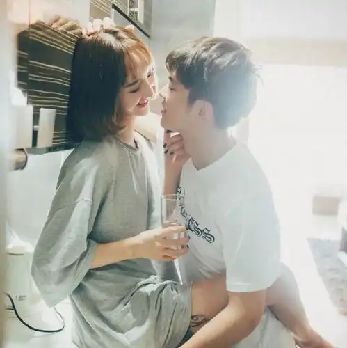 秘密女生在生活中这么对你,可能是因为心中有愧
