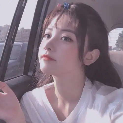 有哪些微信女头像让男生一眼就心动的
