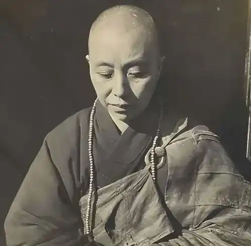 1950年,诡异尼姑庵闹鬼牵扯出3条人命,引中共警觉凶手不简单
