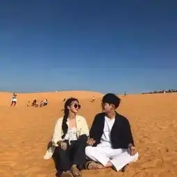 只要一个眼神就可以理解对方的情侣双人头像

