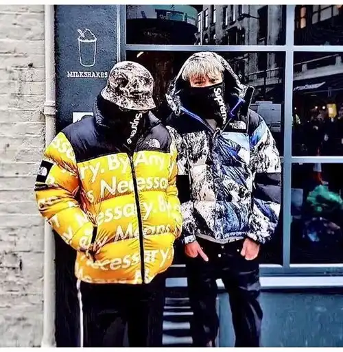 tfacesme联名款年爆羽绒服冬季新款情侣加厚保暖羽绒服潮男外套
