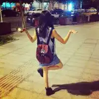 情侣头像两张一对
