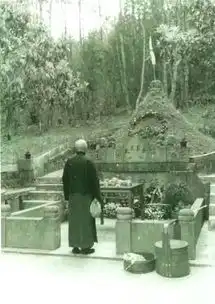 蒋介石临离开大陆最后一次祭祖新浪图片
