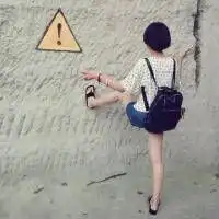 画中画头像闺蜜一人一个带字
