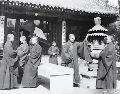 1950年诡异尼姑庵,牵扯3条人命,小尼姑无意一句话引出卖国敌特

