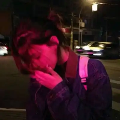 要珍惜那个千方百计逗你笑的人