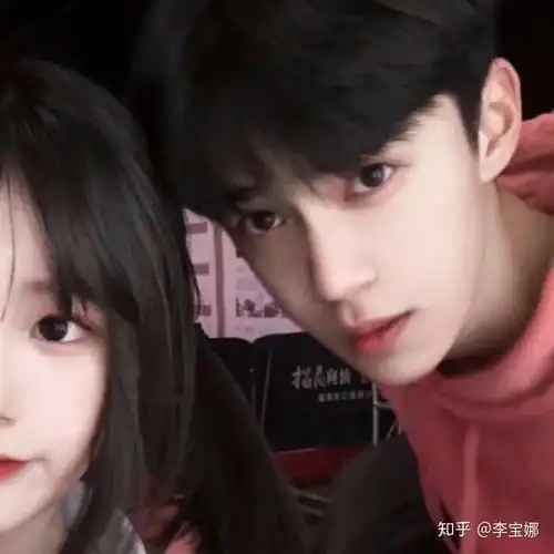 很美很美的句子和情侣图片
