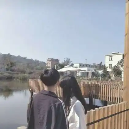 超好看的情侣头像一对两张,每张两个人的
