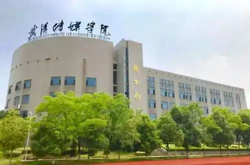 你侬我侬,这里有你的三行情书,请亲启