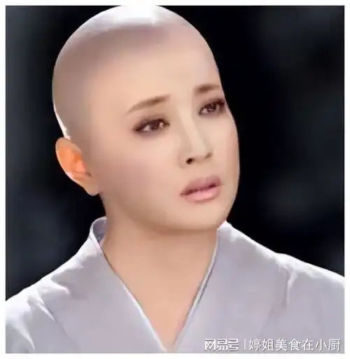 尼姑不乱演大浓妆抹胸衣,你见过谁家的尼姑是这样的形象
