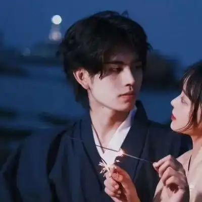发给你最喜欢男孩子的文案
