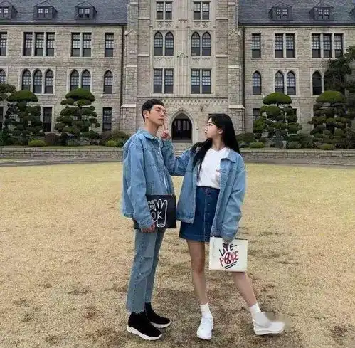 有格调的情侣穿搭,快来借鉴一下吧
