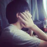 谁能帮忙做两张情侣头像啊跪求啊

