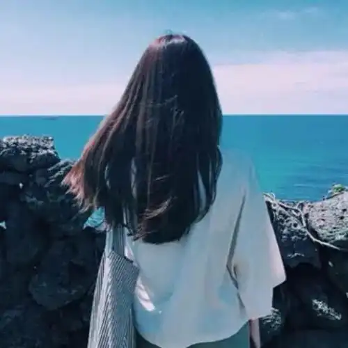 虽弯曲不治,却正直不阿
