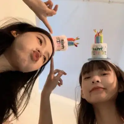 一组高质量闺蜜头像,请签收20210907
