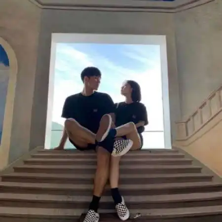 qq情侣头像双人两张,不会喜欢喜欢不会有结果的人
