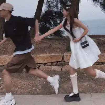 超火情话文案见到你之后,我只想成为一种人
