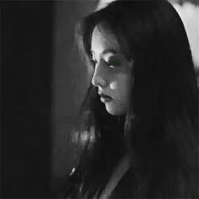 优质黑白女头,离开我的人都是路人
