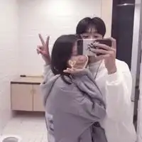 qq情侣头像幸福甜蜜
