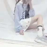 不露脸的简单女生头像
