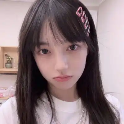 客桥.干净知性小清新女头回首亘微信头像我要个性网
