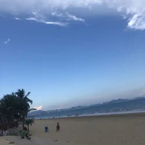 小小情侣的三亚拍婚纱之旅,甜蜜幸福让人眼红
