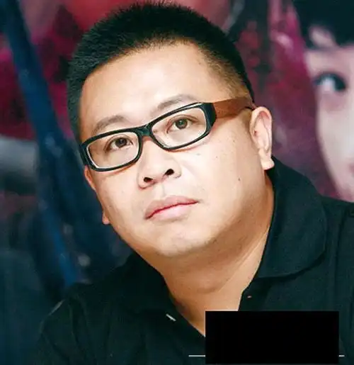 扫黑剧狂飙定档央视,张译李一桐演情侣,张颂文化身黑道老大