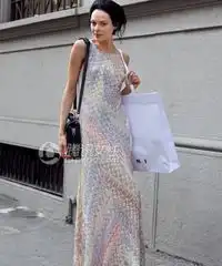 浪漫长裙独有情调
