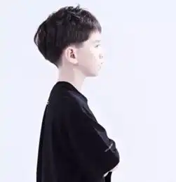 前男友换头像疑似情侣,大家来看看是不是
