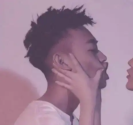 分手后,不管谁说出这3句话,都别再回头,ta根本没爱过你
