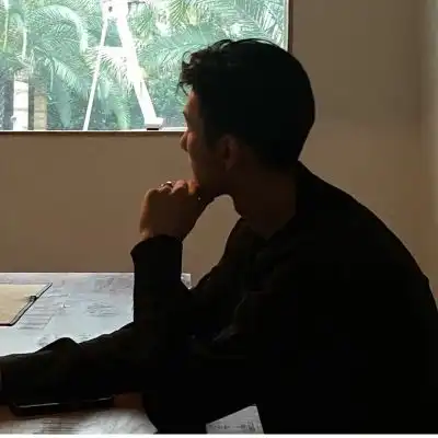 不明显的单人情头真人超级的甜幸好我爱笑生活才没那么糟糕
