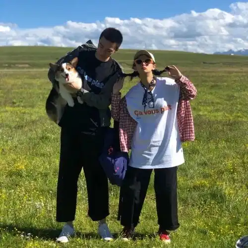 情侣头像希望你永远快乐任何选择之后都洒脱
