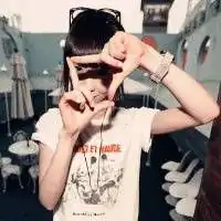 陪我的只是时间
