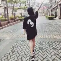 头像图片女生背影霸气微信头像图片大全
