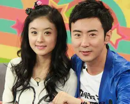 赵丽颖刚生子前男友就被曝与韩国女星离婚昔日情侣差距大
