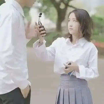 幸福甜蜜一对可爱情侣专用情头头像不一样的美丽
