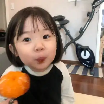 吃东西萌娃头像
